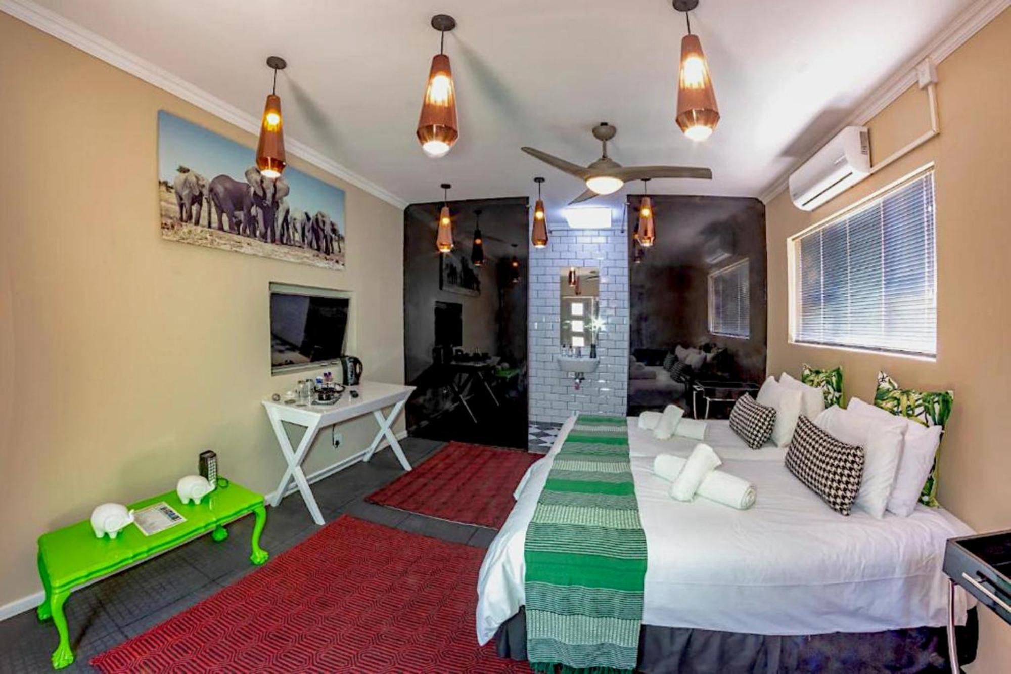 90 On Wellington Villa โคลเชสเตอร์ ภายนอก รูปภาพ